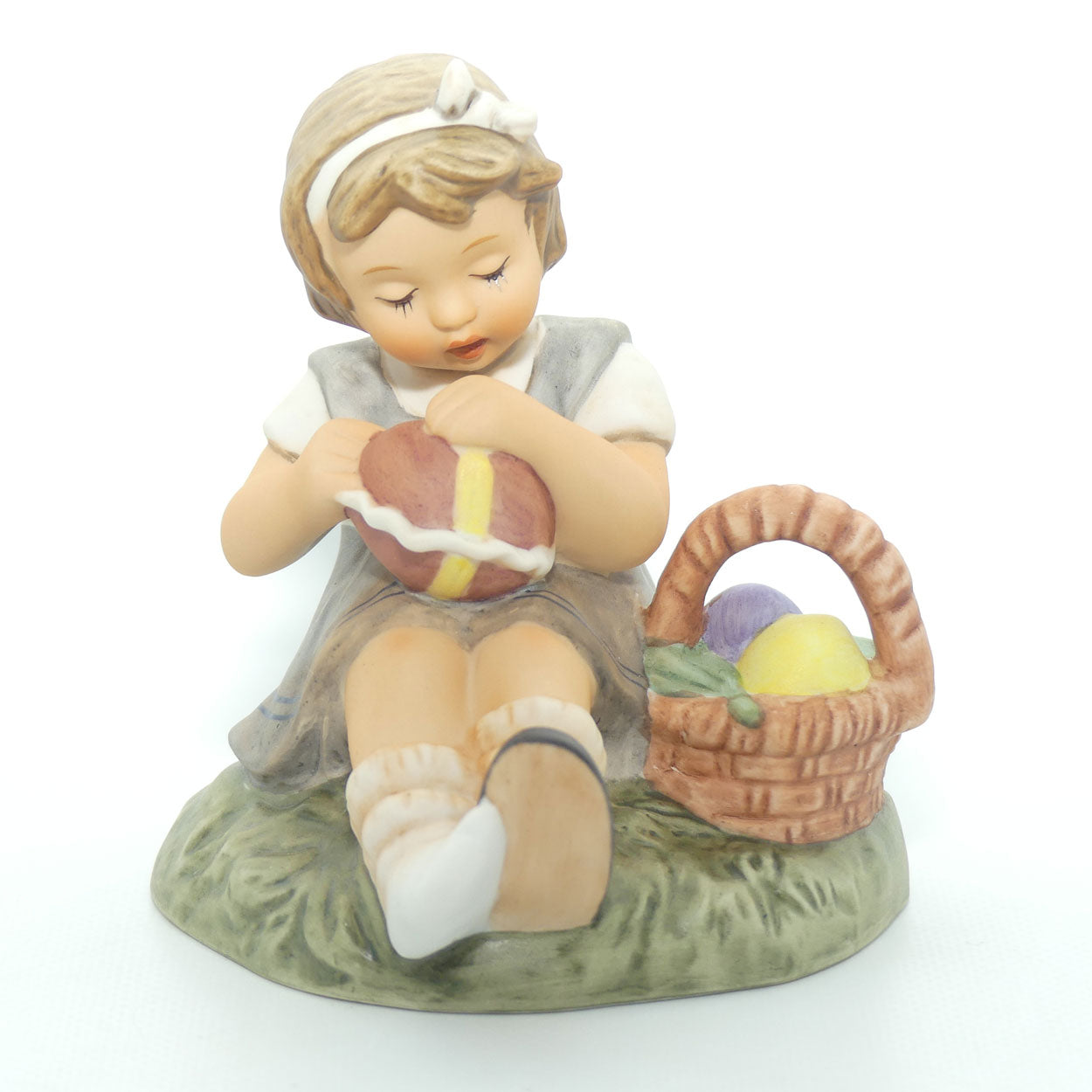 BH169 Berta Hummel figure by Goebel | Found an Egg