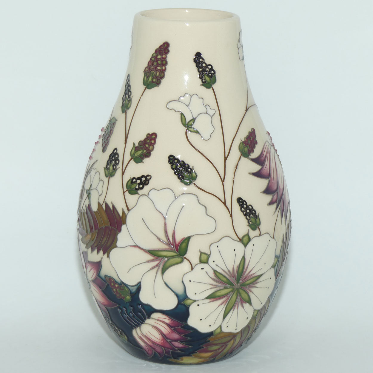 Moorcroft Bramble Revisited 117/9 vase