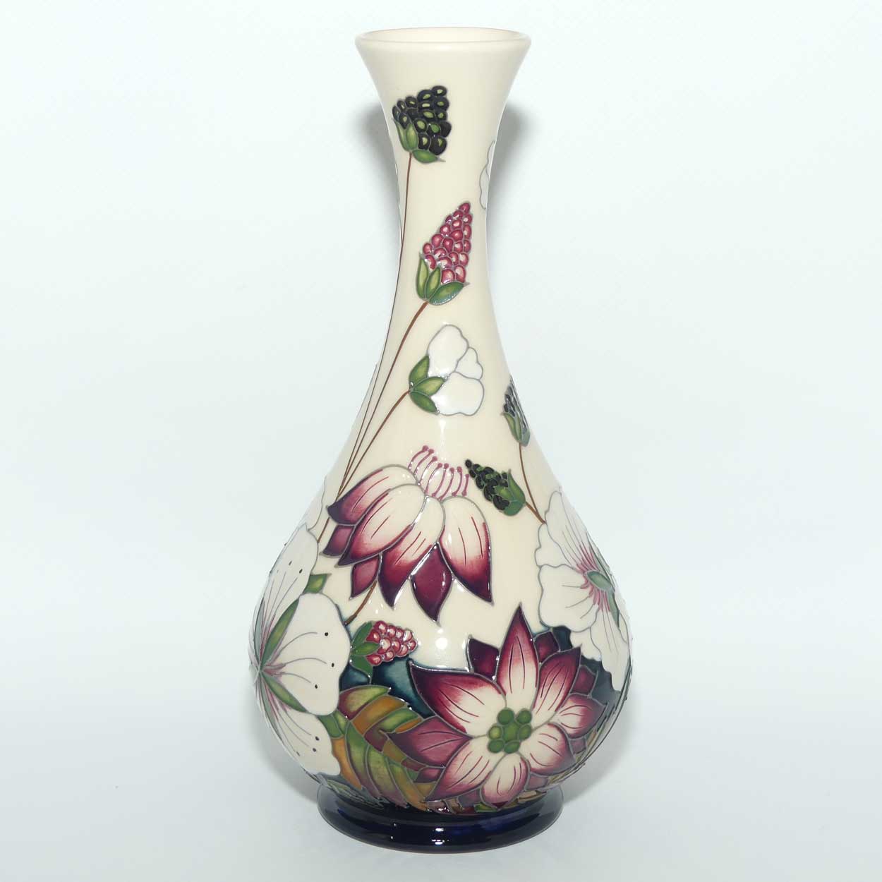 Moorcroft Bramble Revisited 80/9 vase