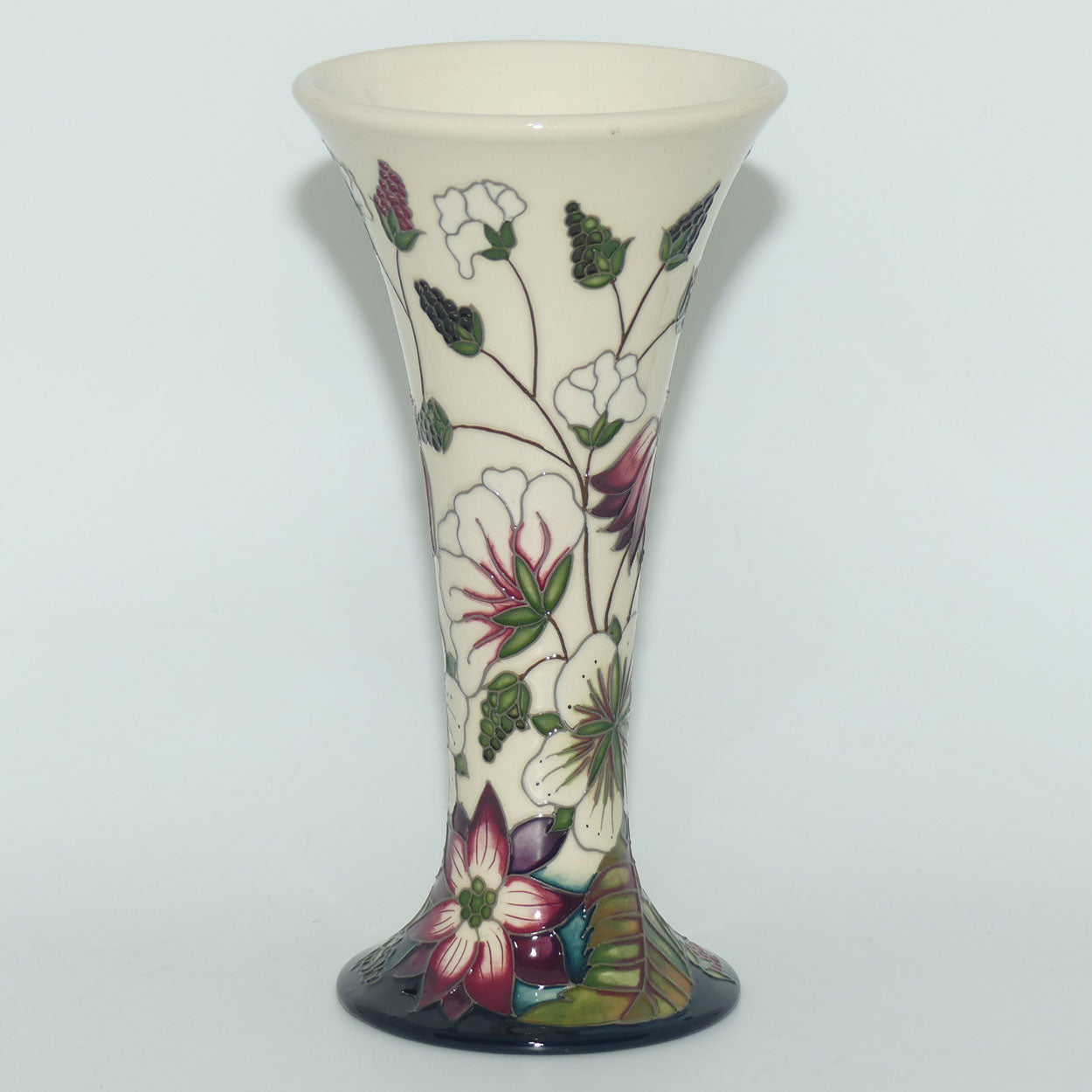 Moorcroft Bramble Revisited 85/8 vase