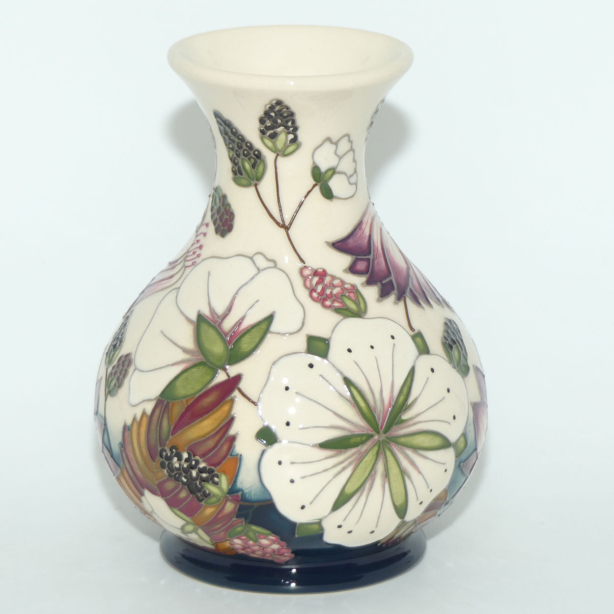 Moorcroft Bramble Revisited M1/6 vase