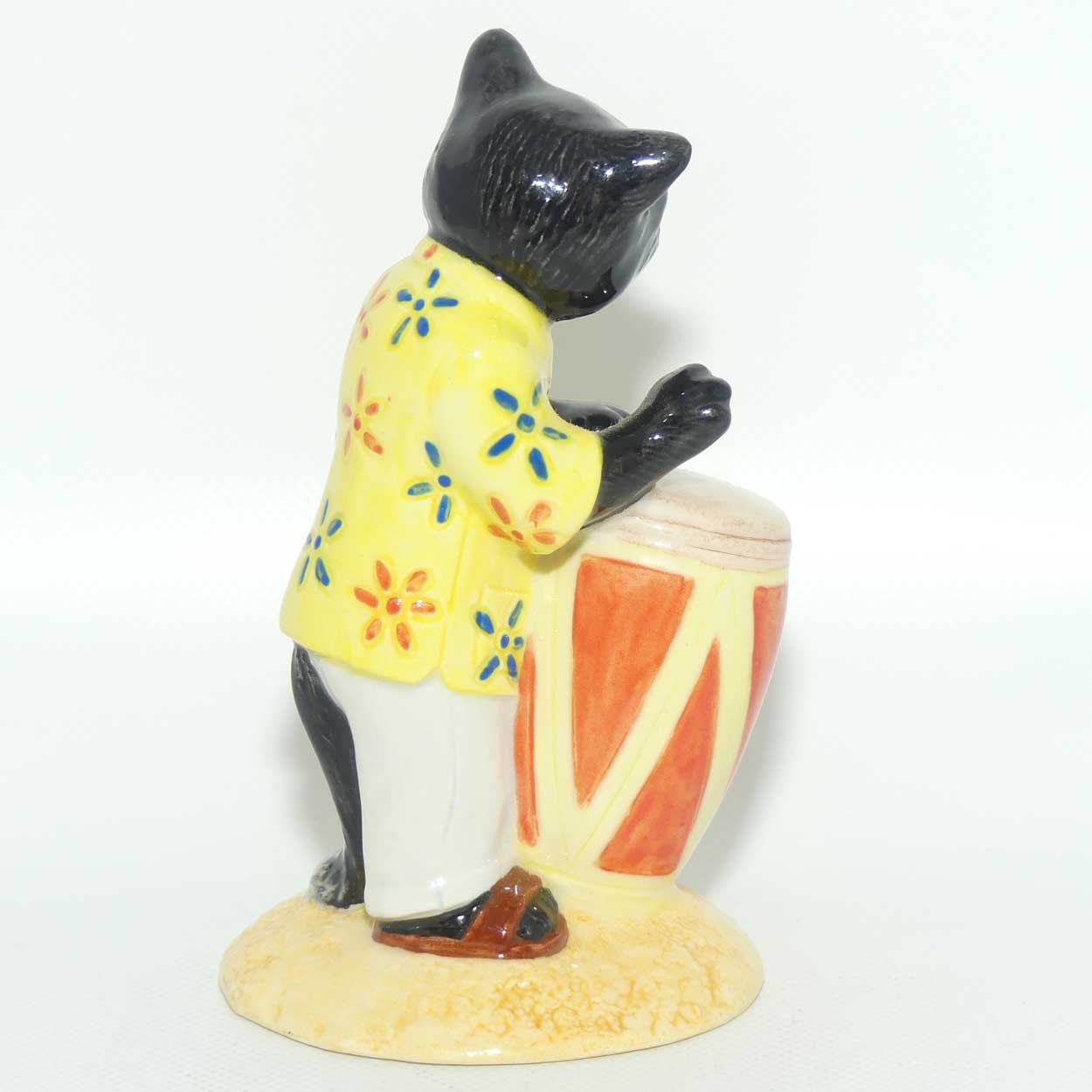CC2 Beswick Cats Chorus figure | Calypso Kitten