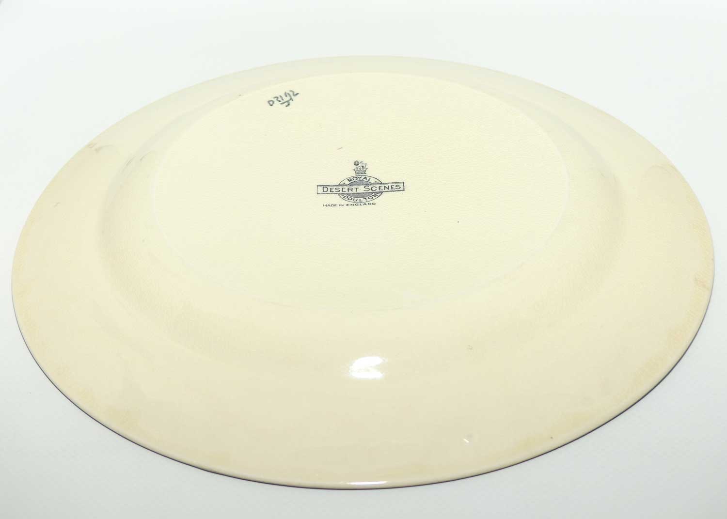 Royal Doulton Desert Scenes plate D3192 | Scene 8 | 26cm