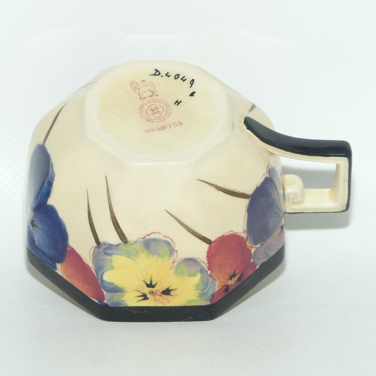 Royal Doulton Pansy with Black Border D4049 | tea trio #1