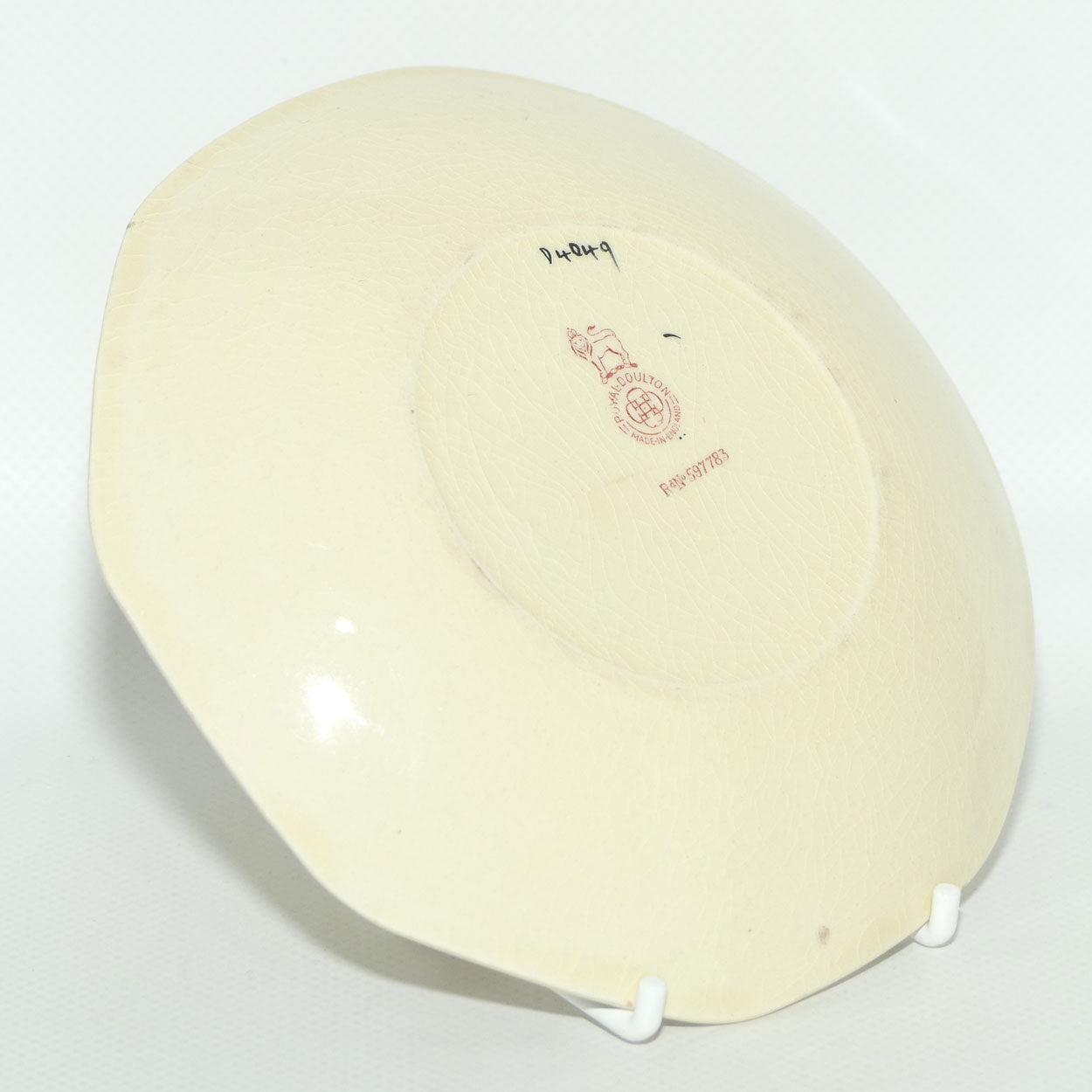 Royal Doulton Pansy with Black Border D4049 | tea trio #1