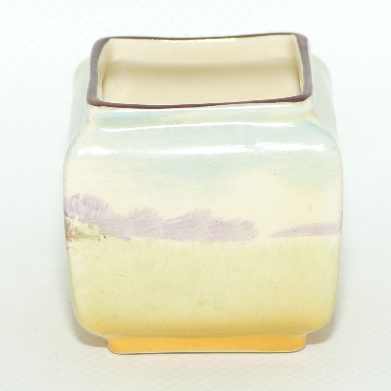Royal Doulton English Cottages A vase mini box section vase D4987