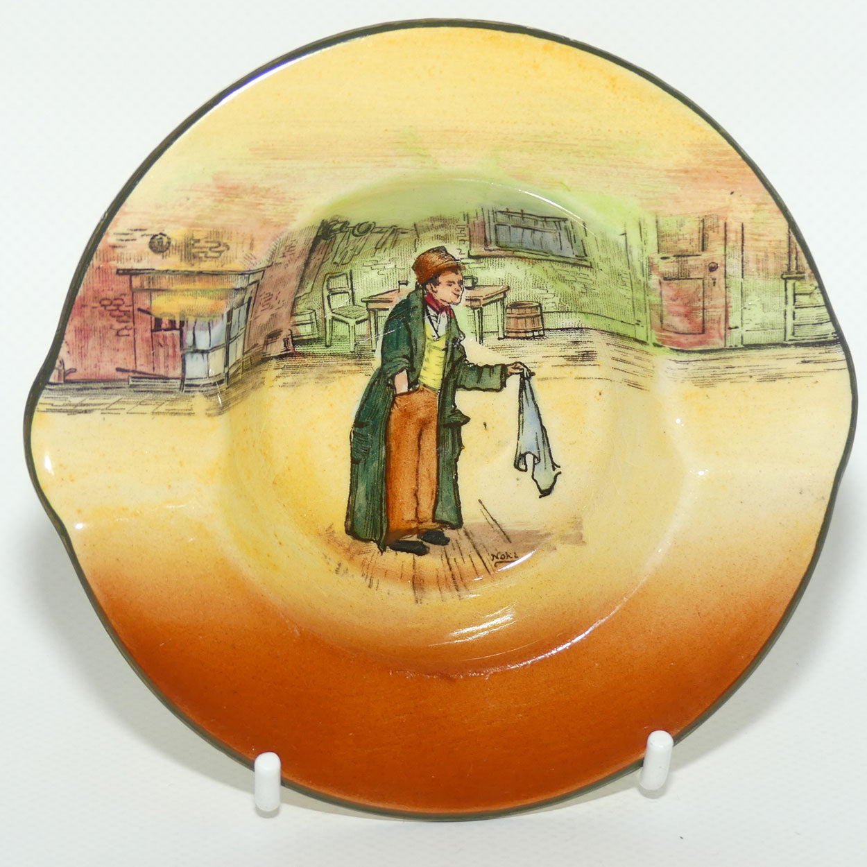 Royal Doulton Dickens Artful Dodger ashtray D5175