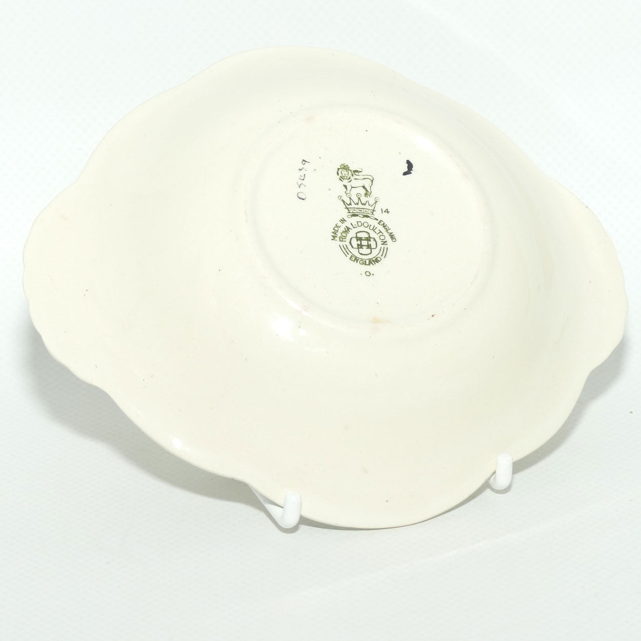 Royal Doulton Violets pattern tab handle dish D5439