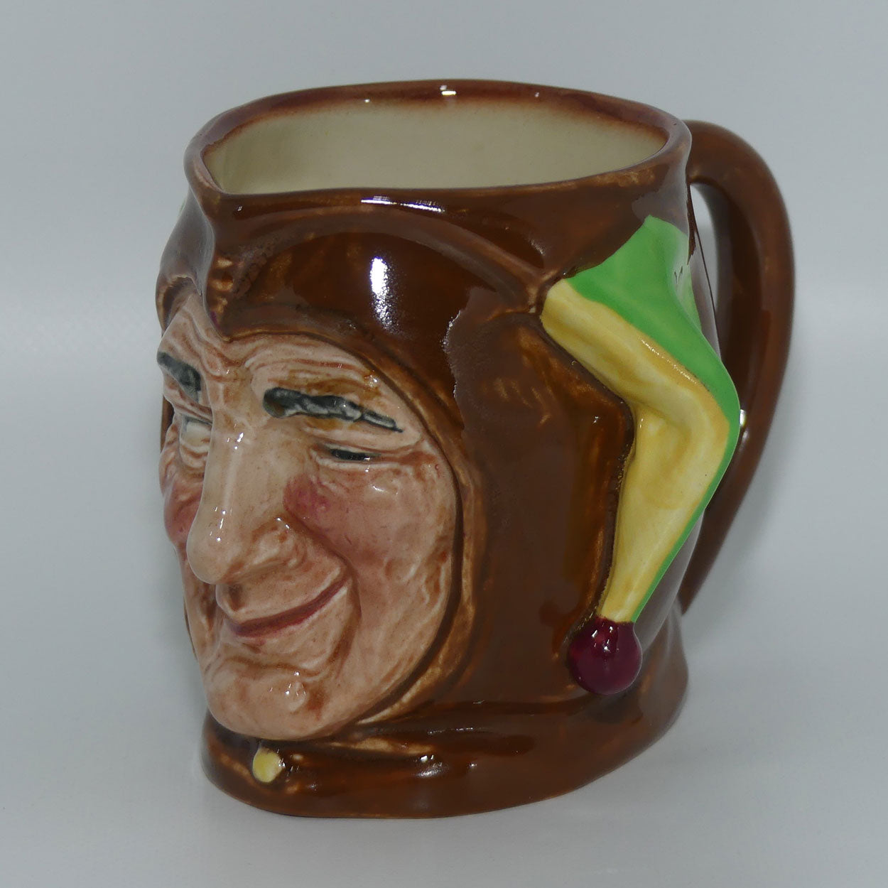 D5556 Royal Doulton small character jug Jester | A mark