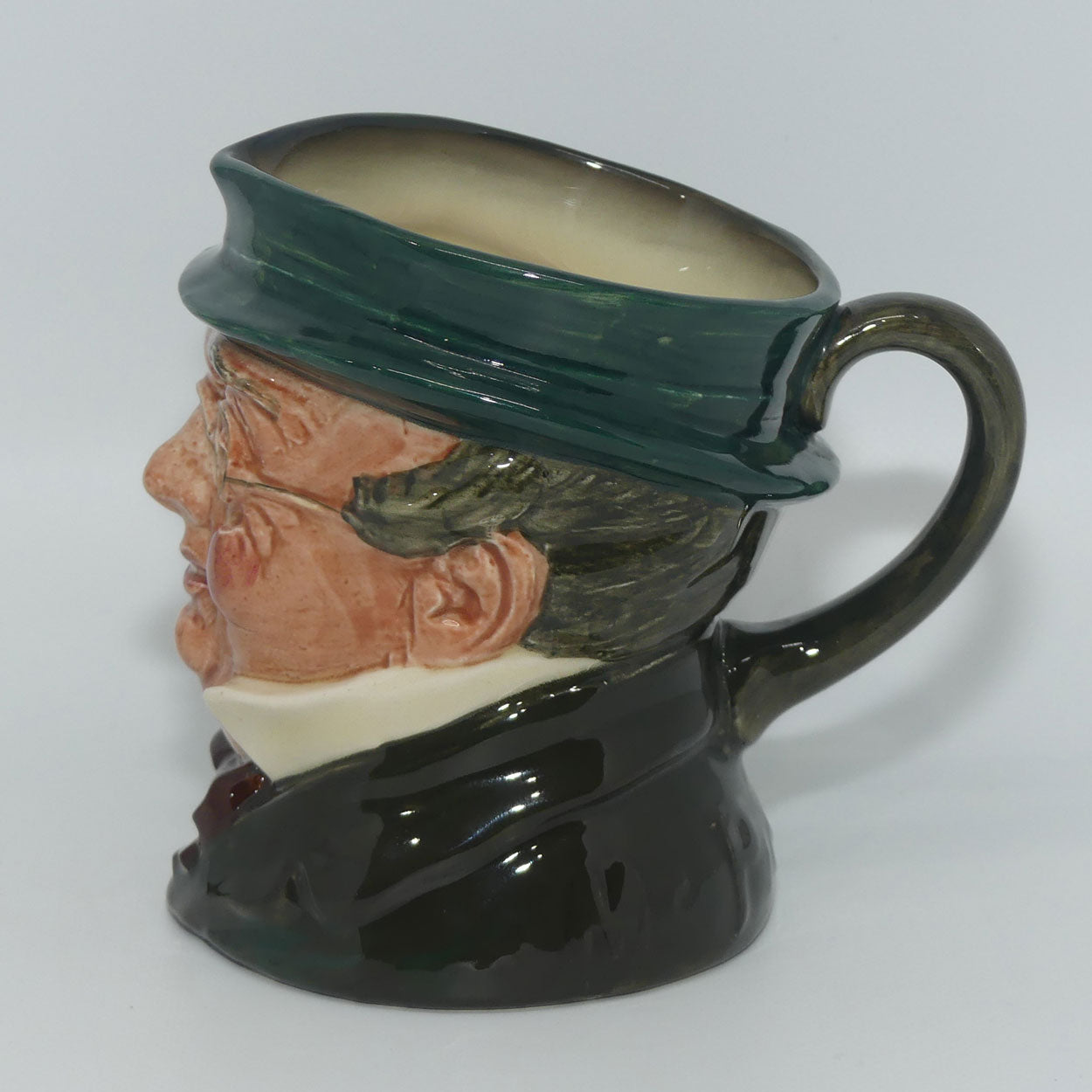 d5839-royal-doulton-mid-size-character-jug-mr-pickwick