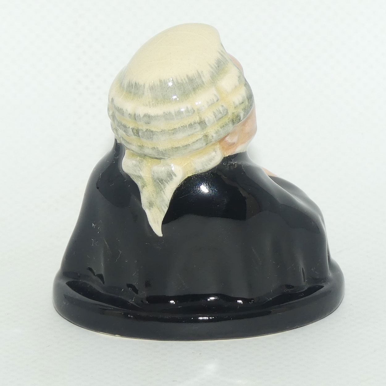 D6048 Royal Doulton Dickens character miniature bust Buz Fuz| Character and Toby Jug interest