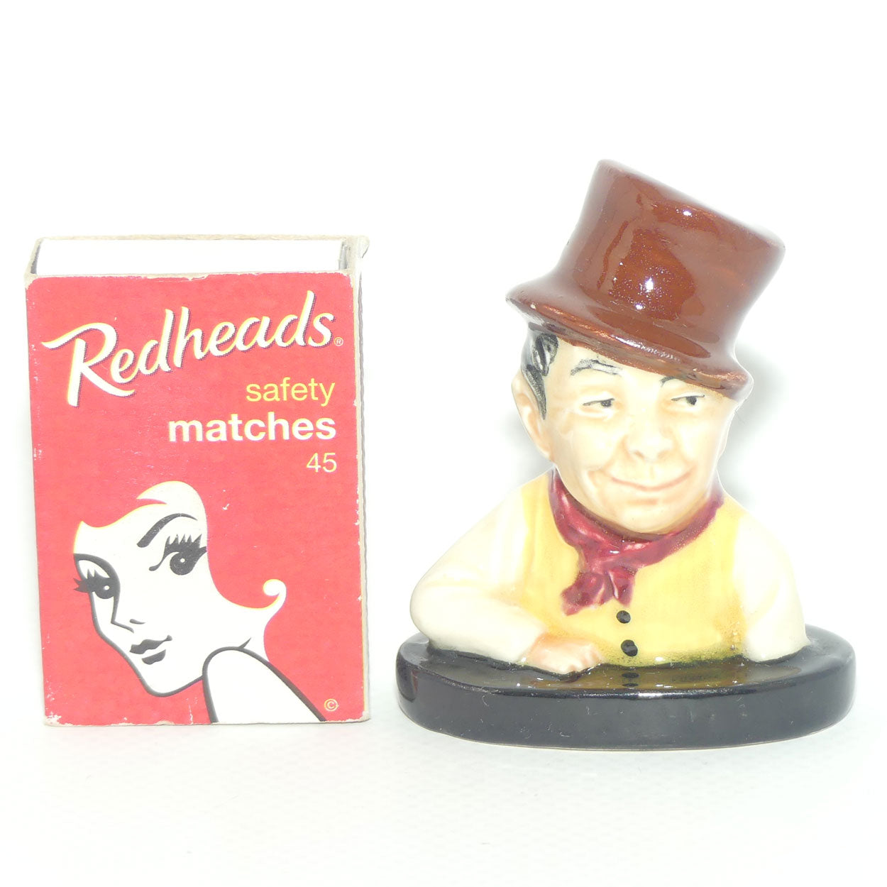 D6052 Royal Doulton Dickens character miniature bust Sam Weller | Character and Toby Jug interest