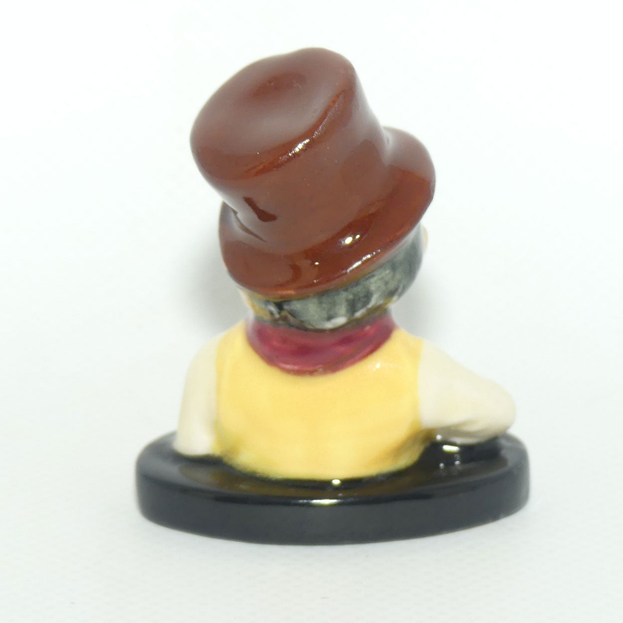 D6052 Royal Doulton Dickens character miniature bust Sam Weller | Character and Toby Jug interest