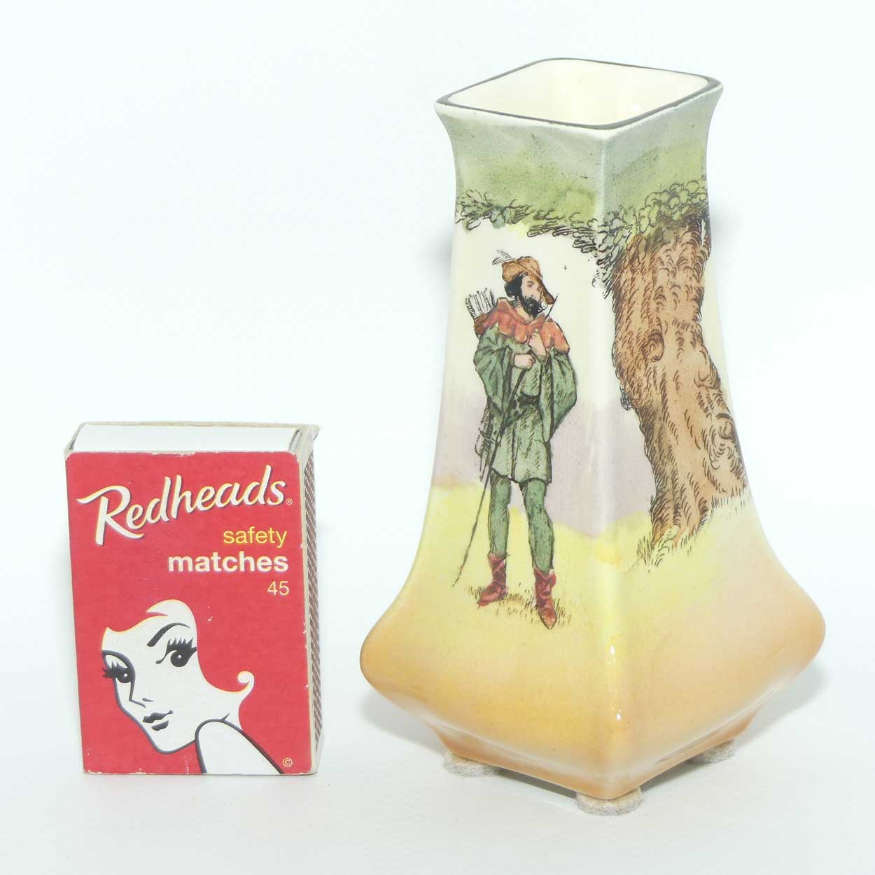Royal Doulton Under the Greenwood Tree | Robin Hood bud vase D6094 | Robin Hood