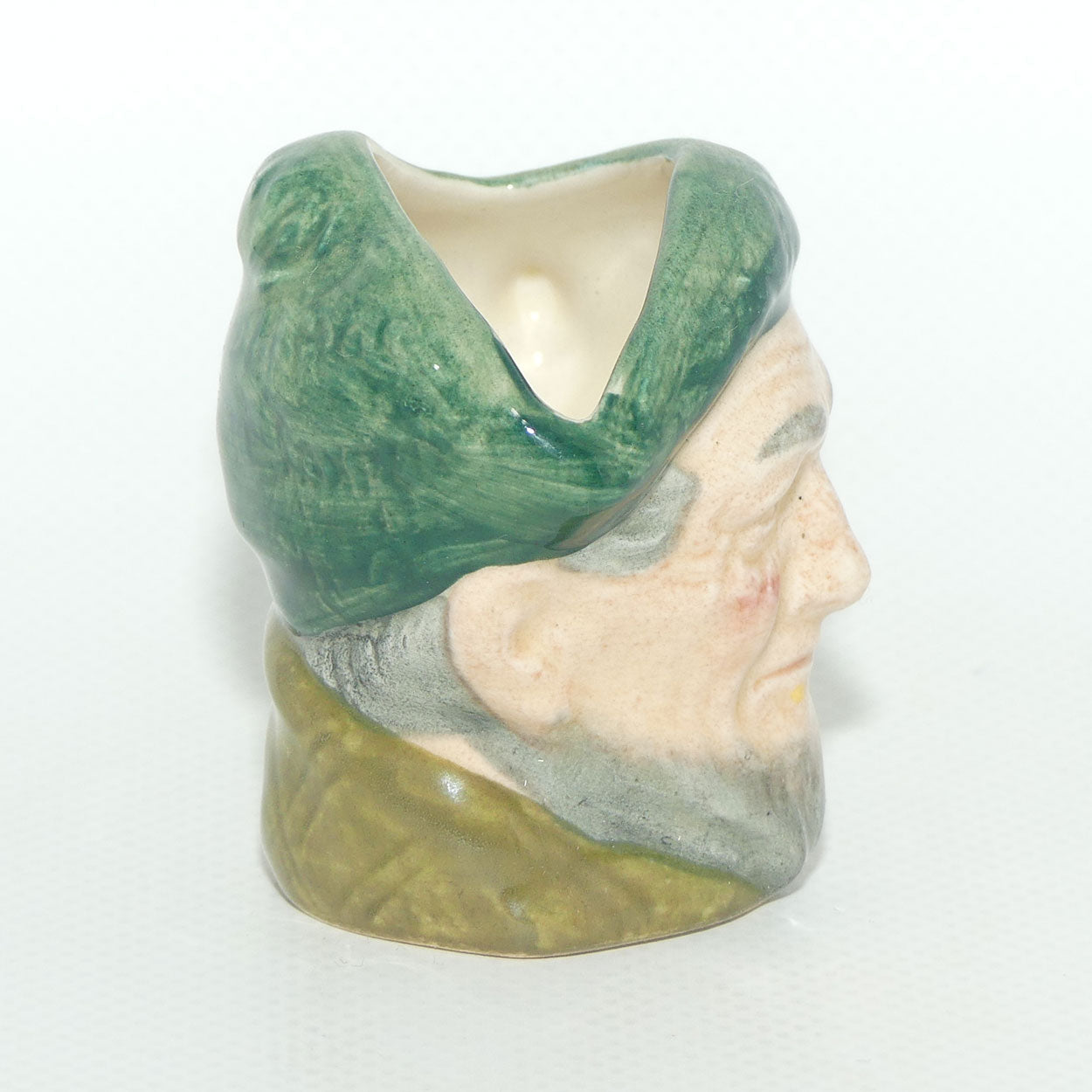 D6253 Royal Doulton miniature character jug Auld Mac