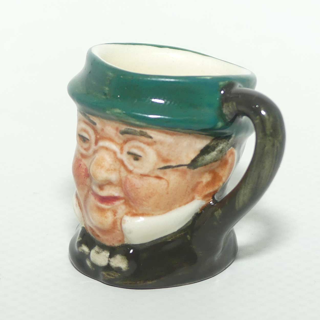 D6260 Royal Doulton tiny character jug Mr Pickwick