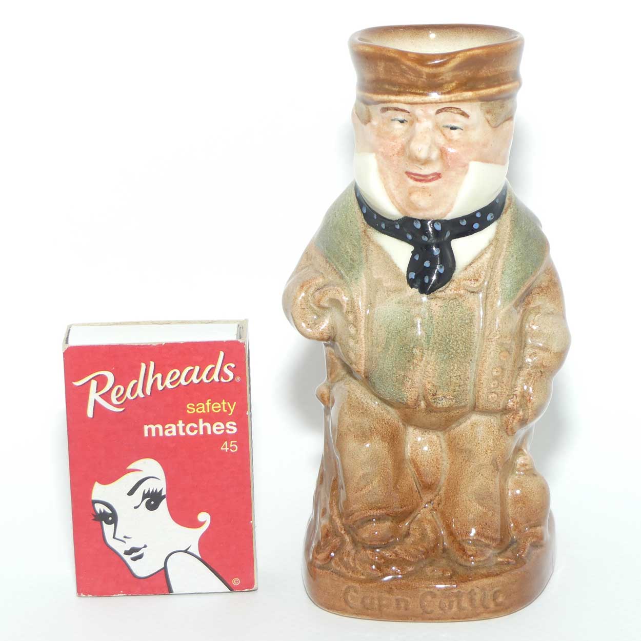 D6266 Royal Doulton toby jug Cap'n Cuttle | Dickens series