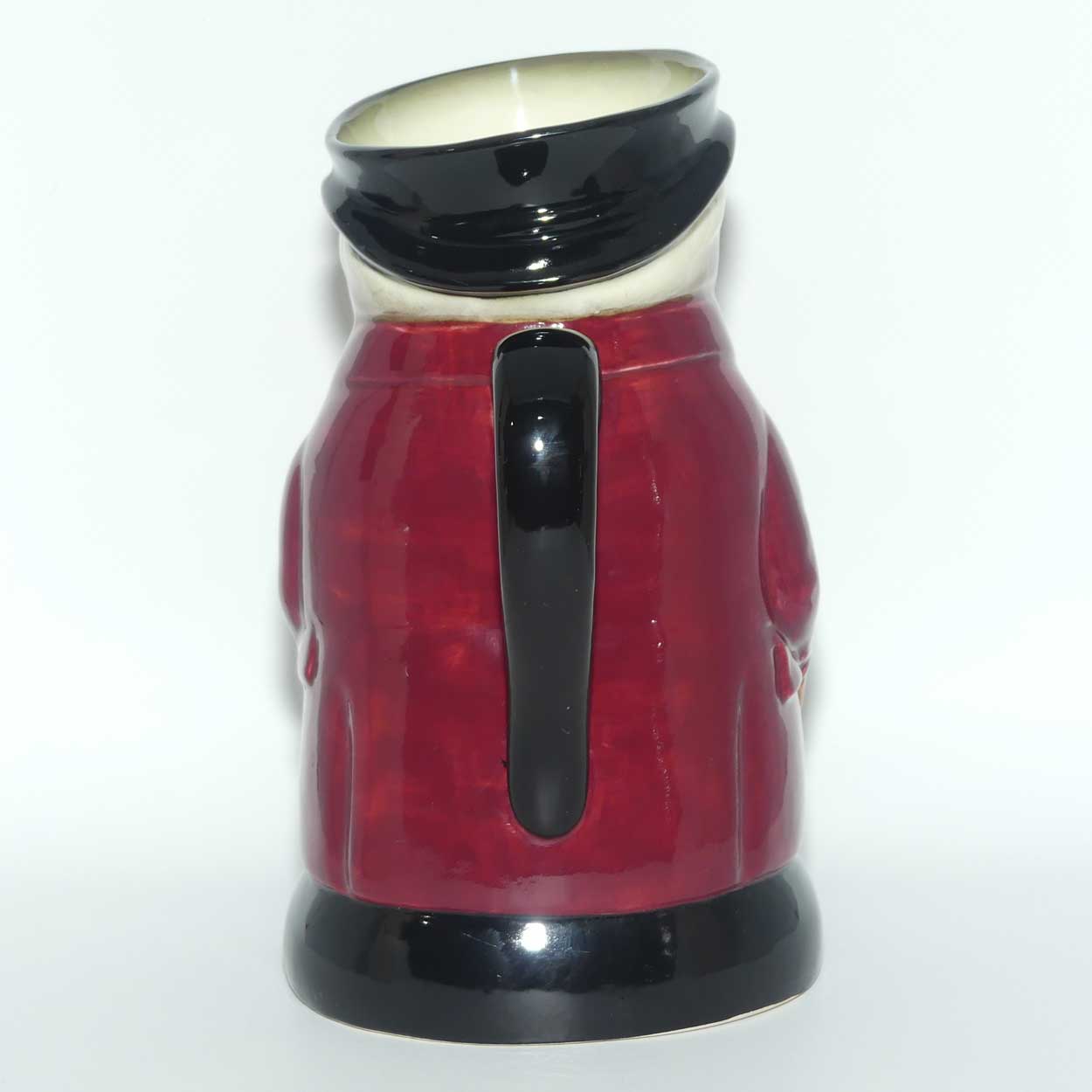 D6320 Royal Doulton toby jug The Huntsman | early stamp