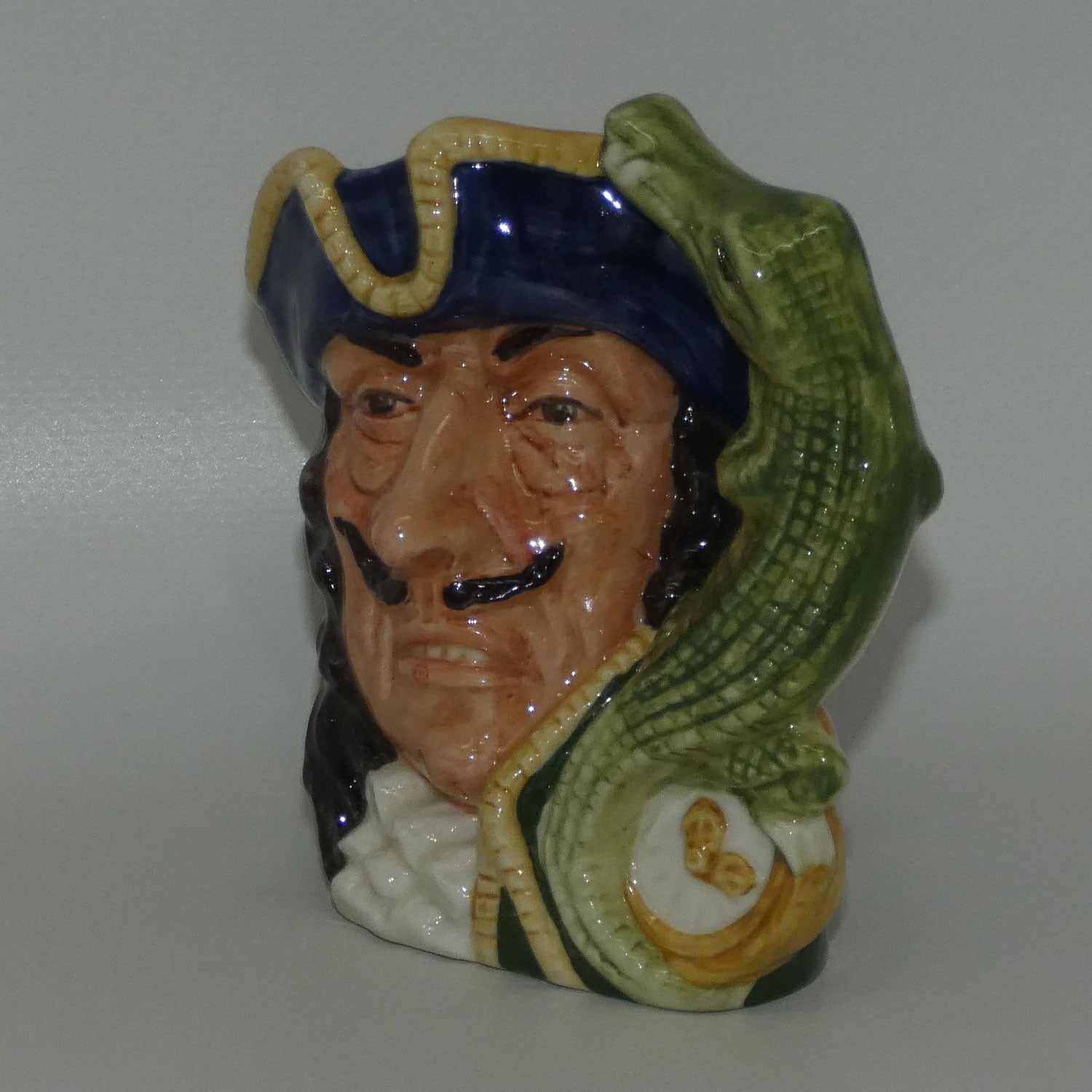 D6601 Royal Doulton small character jug Capt Hook | ETC