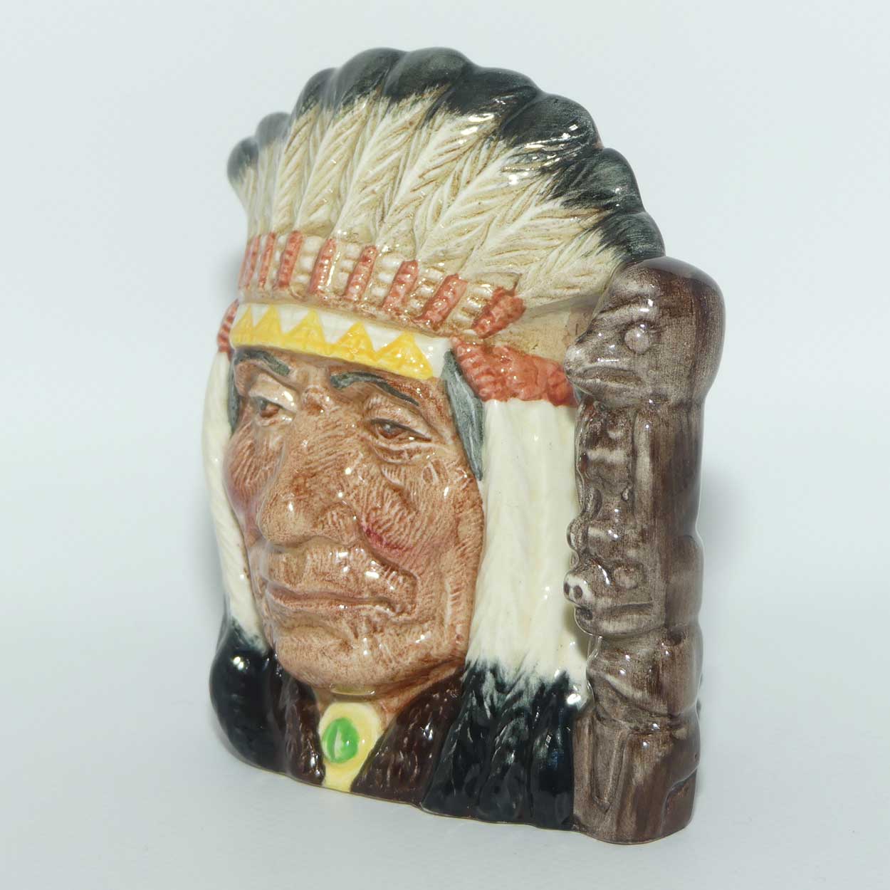 D6614 Royal Doulton small character jug North American Indian | ETC