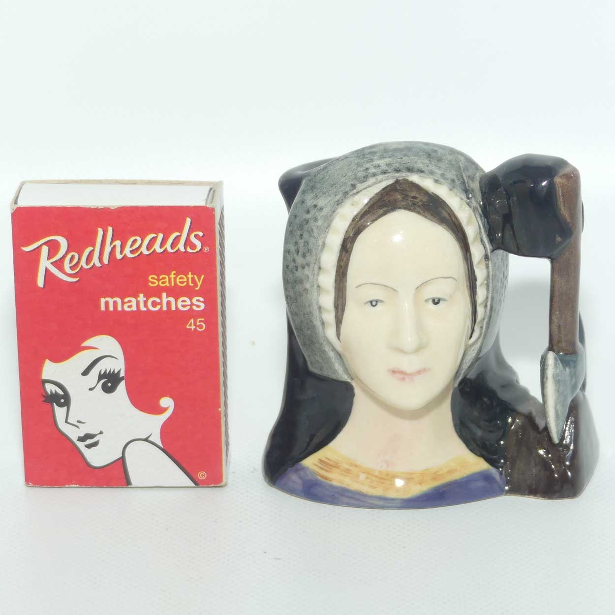 D6651 Royal Doulton miniature character jug Anne Boleyn