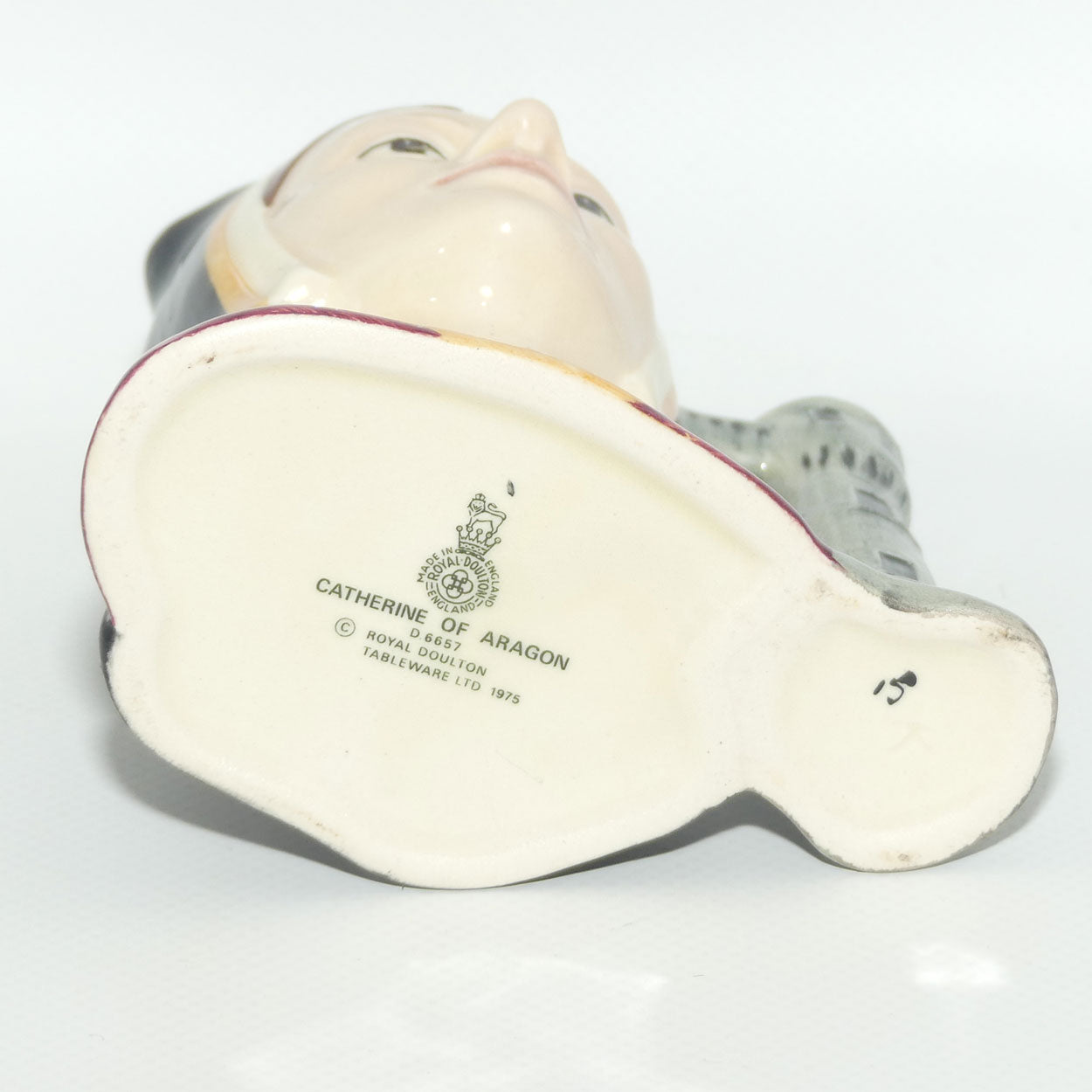 D6657 Royal Doulton small character jug Catherine of Aragon| #1