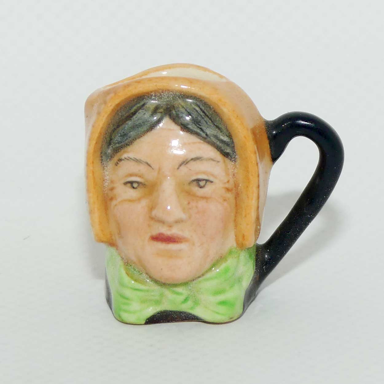 D6687 Royal Doulton tiny character jug Mrs Bardell
