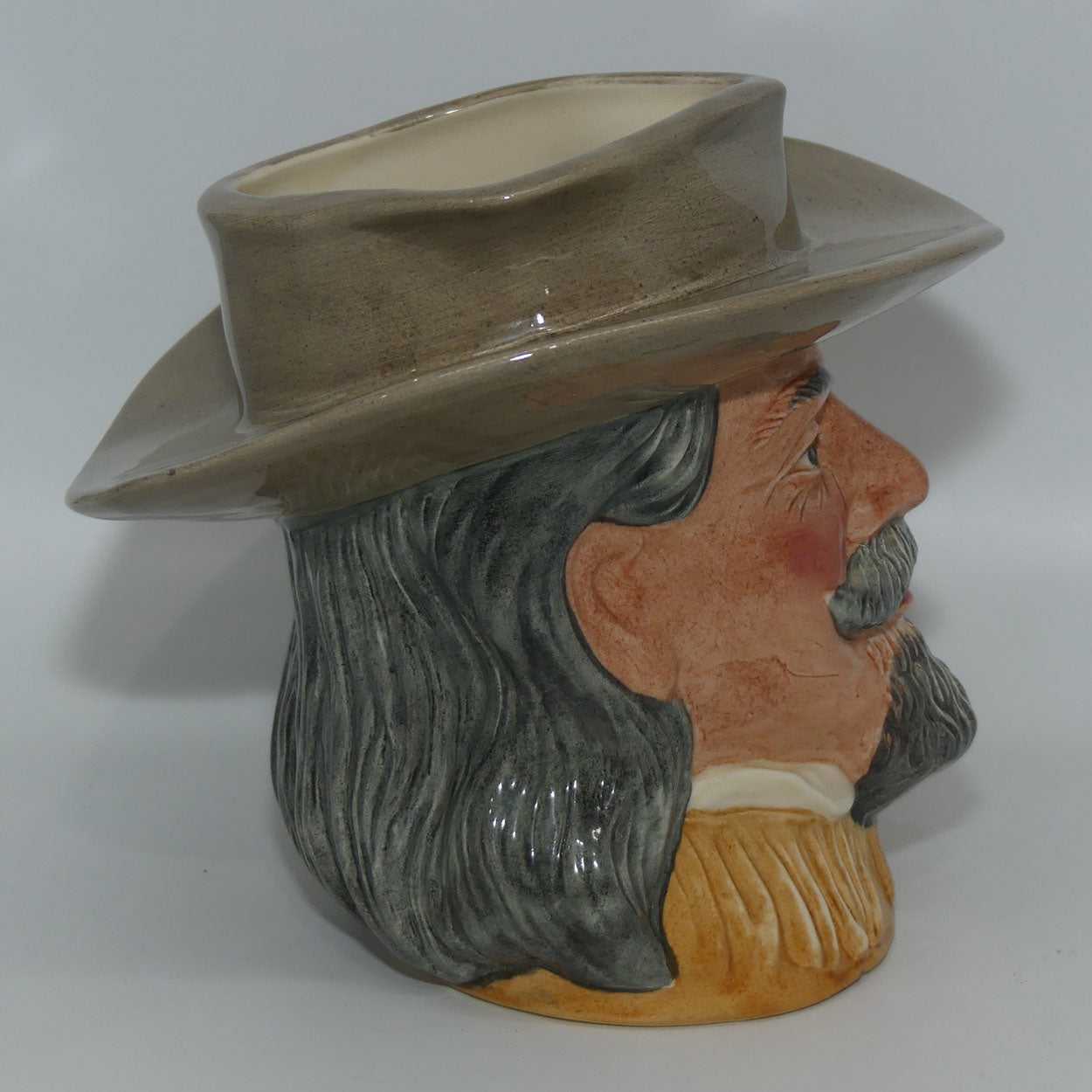 D6735 Royal Doulton mid size character jug Buffalo Bill | Wild West