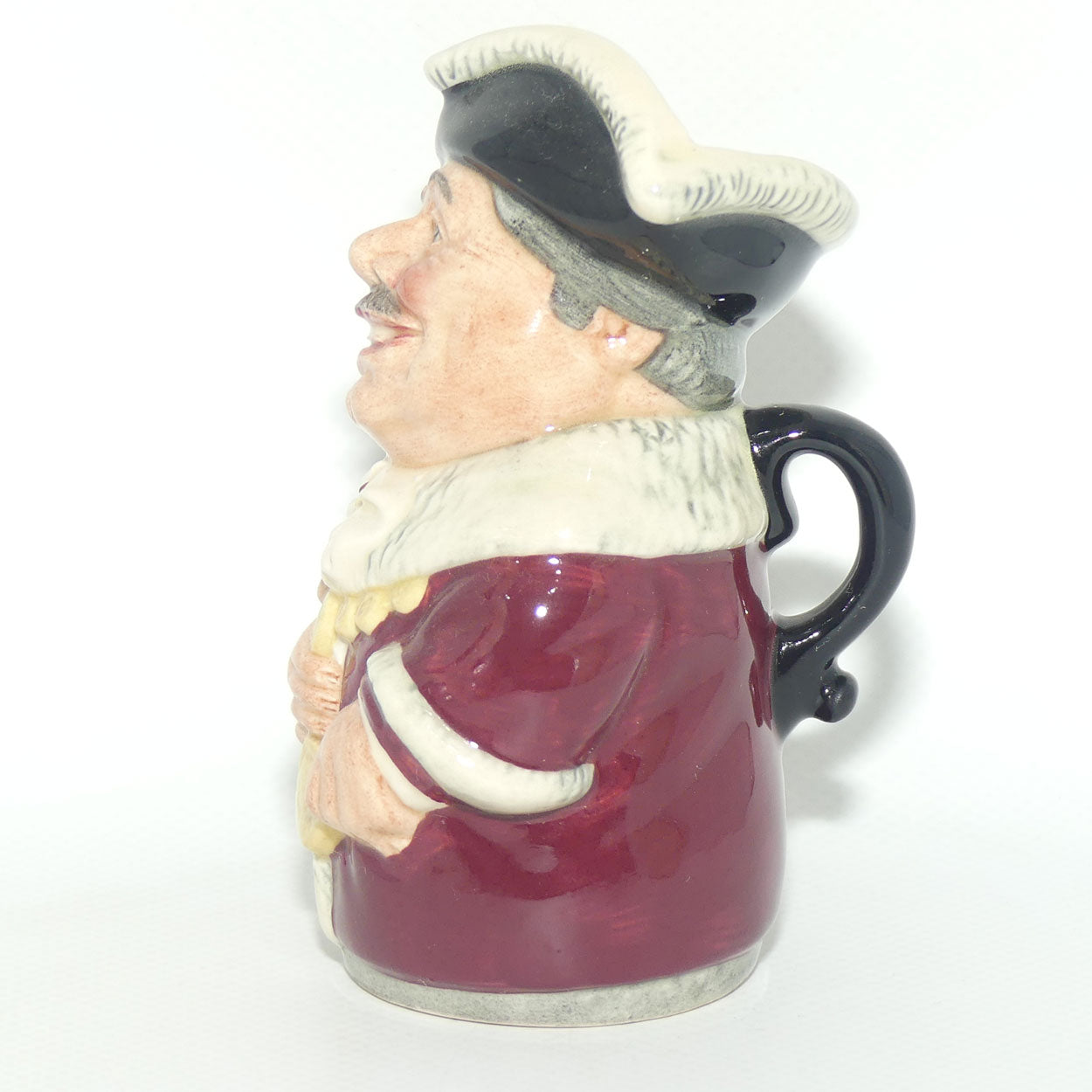 D6766 Royal Doulton Doultonville Alderman Mace