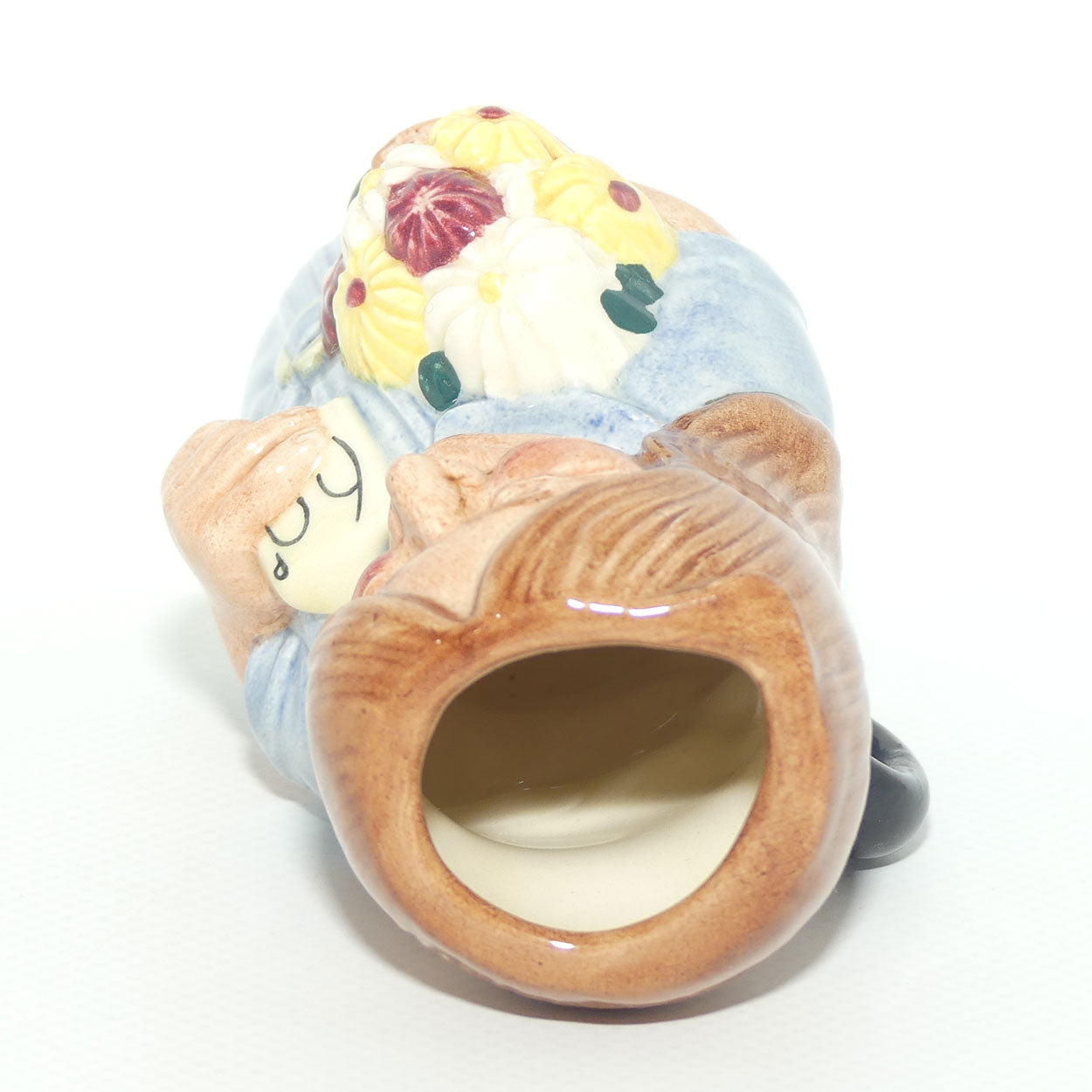 D6767 Royal Doulton Doultonville Flora Fuchsia