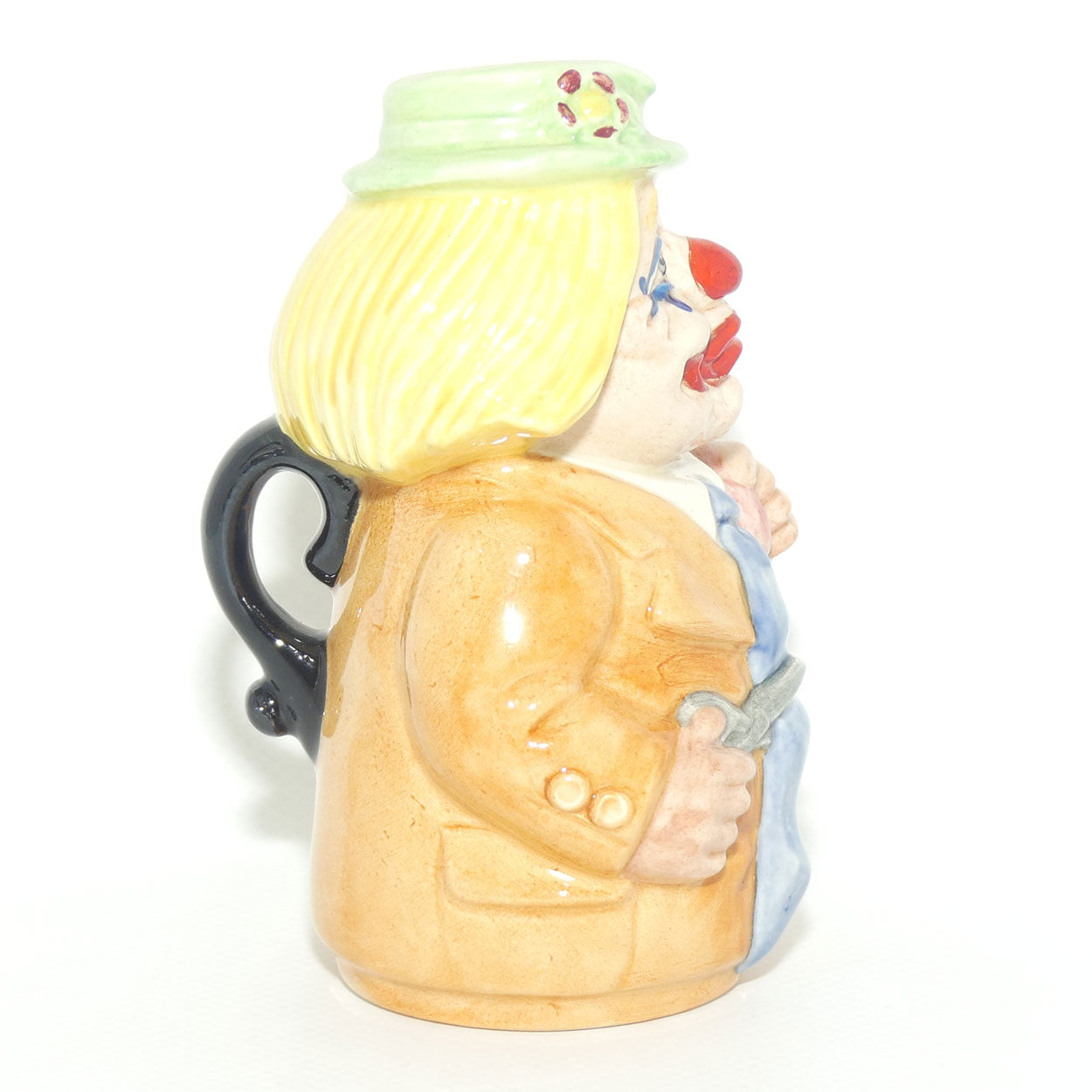 D6768 Royal Doulton Doultonville Charlie Cheer