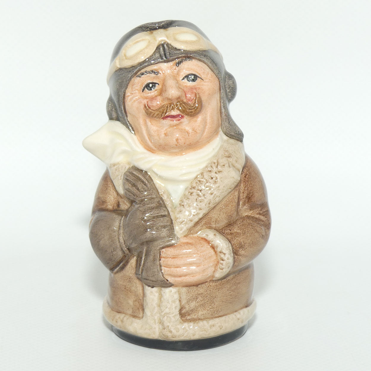 D6812 Royal Doulton Doultonville Captain Prop