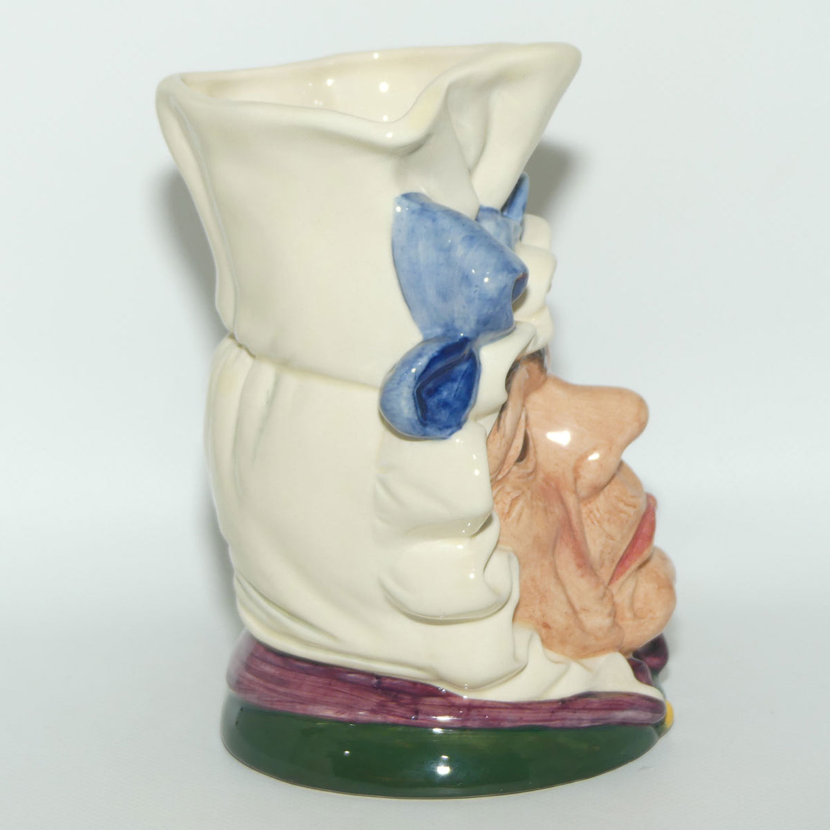 D6842 Royal Doulton large character jug The Cook and the Cheshire Cat