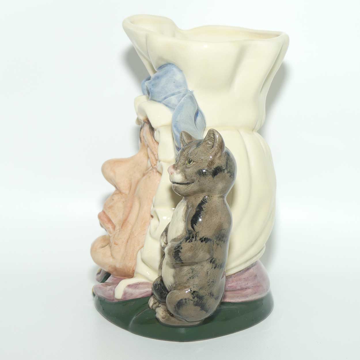 D6842 Royal Doulton large character jug The Cook and the Cheshire Cat | Alice in Wonderland