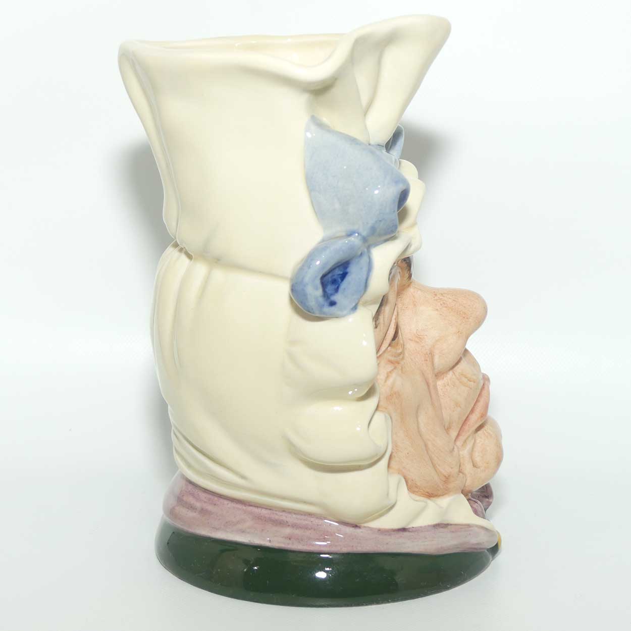 D6842 Royal Doulton large character jug The Cook and the Cheshire Cat | Alice in Wonderland