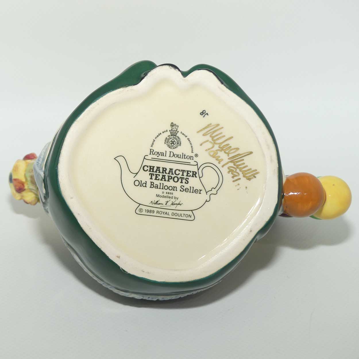 D6855 Royal Doulton character figure derivative | Old Balloon Seller tea pot | signed Michael Doulton