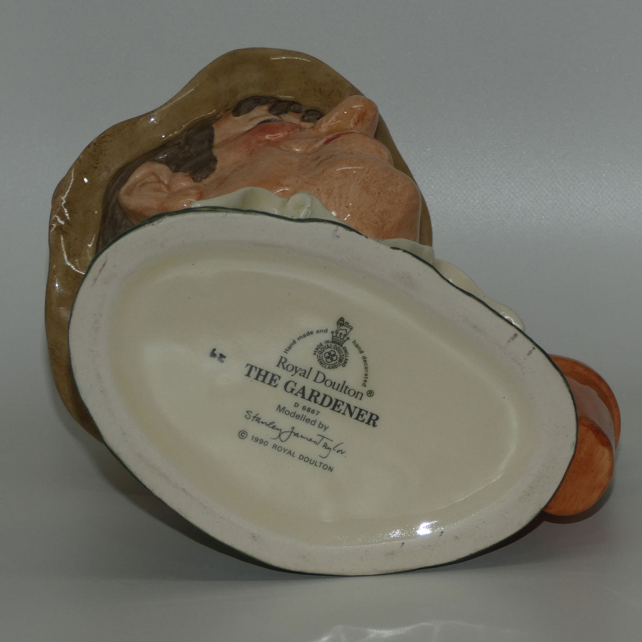 D6867 Royal Doulton large character jug The Gardener