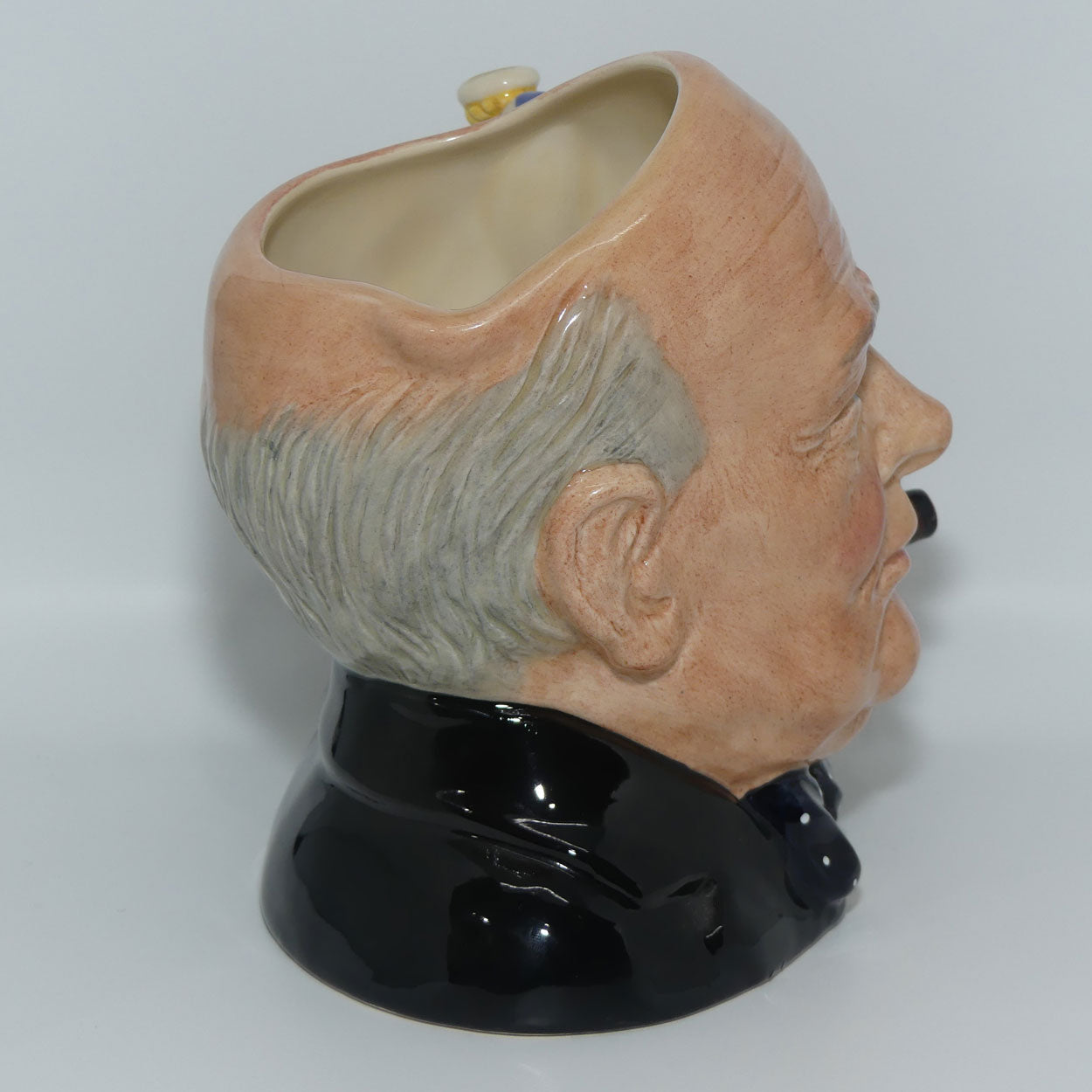 D6907 Royal Doulton large character jug Winston Churchill | CJY 1992 | #2D6907 Royal Doulton large character jug Winston Churchill | CJY 1992 | #2