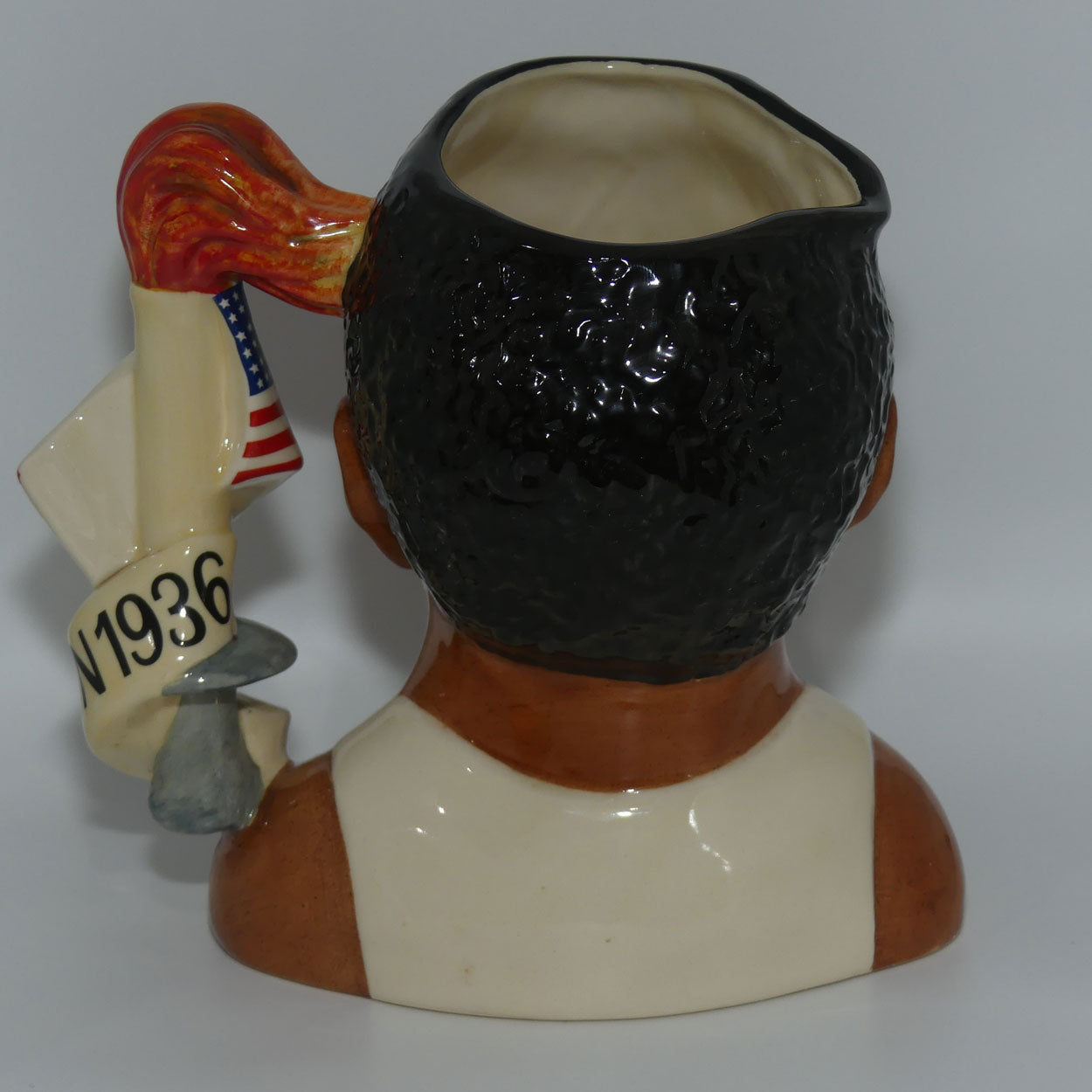 D7019 Royal Doulton large character jug Jesse Owens | 1996 CJY | + Cert