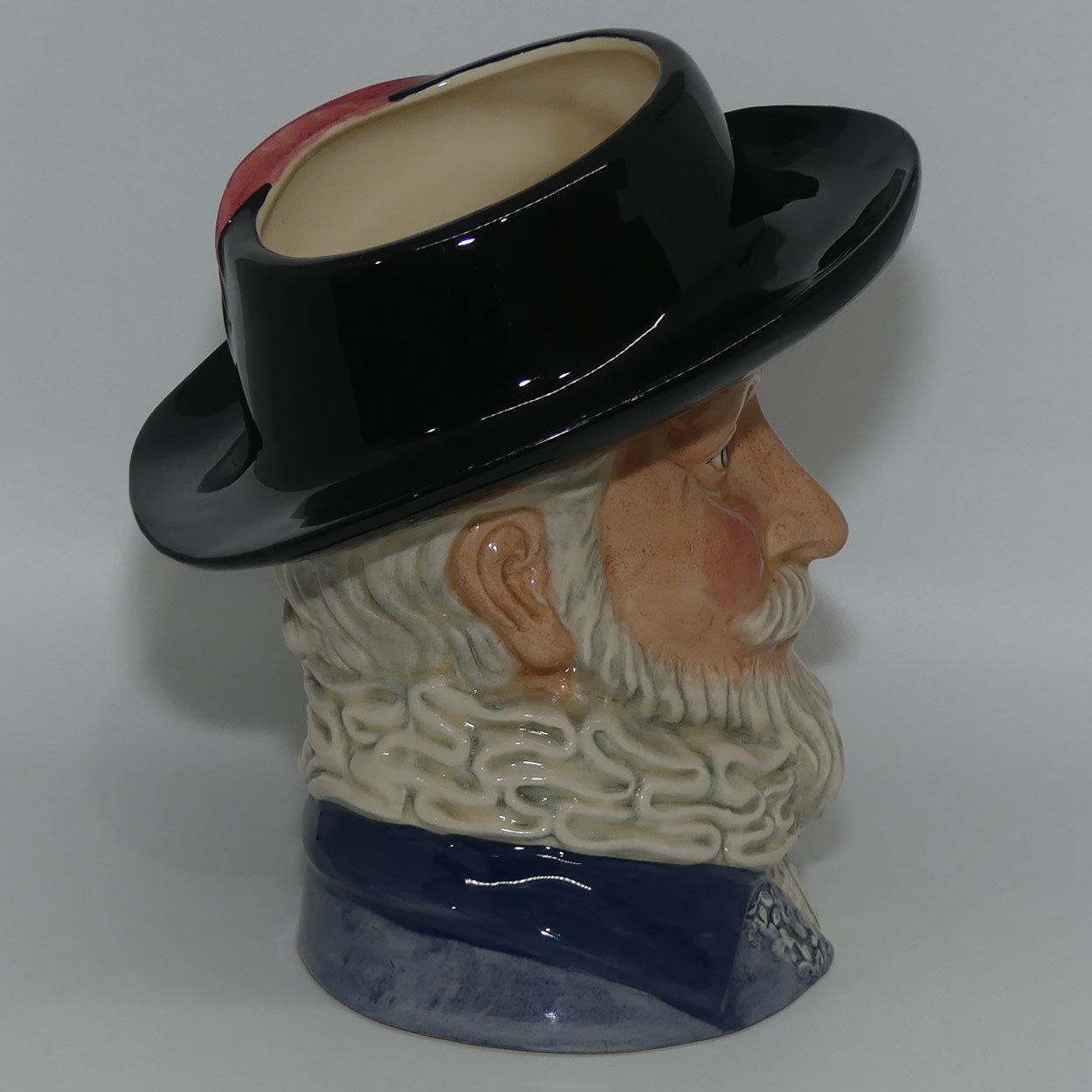 D7169 Royal Doulton large character jug Sir Walter Raleigh | #447/1000