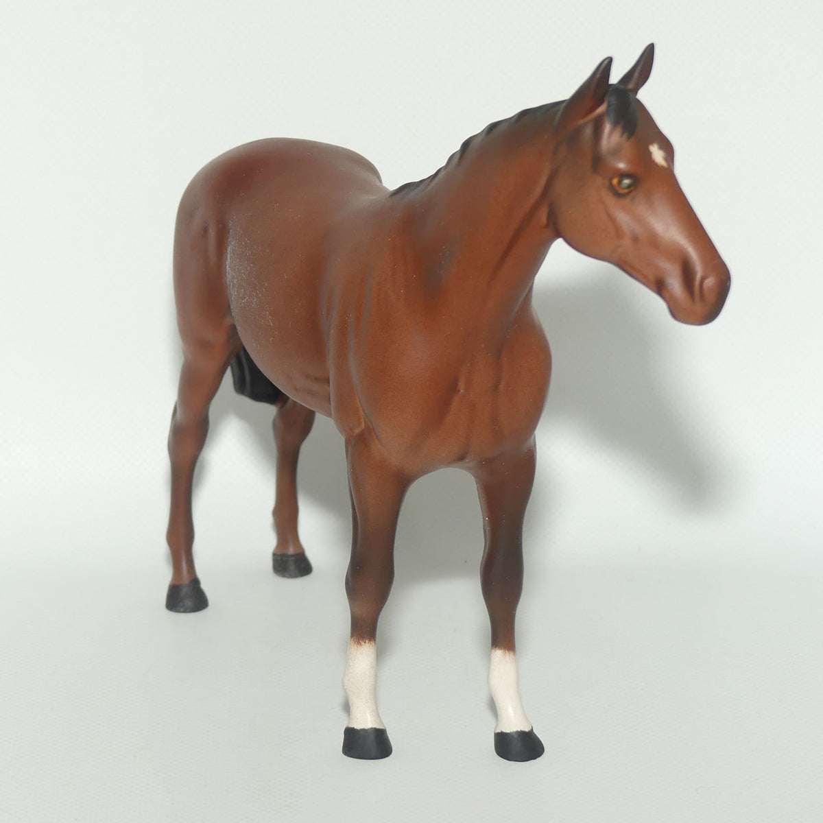 DA042 Royal Doulton Bois Roussel Race Horse | Brown | Matt