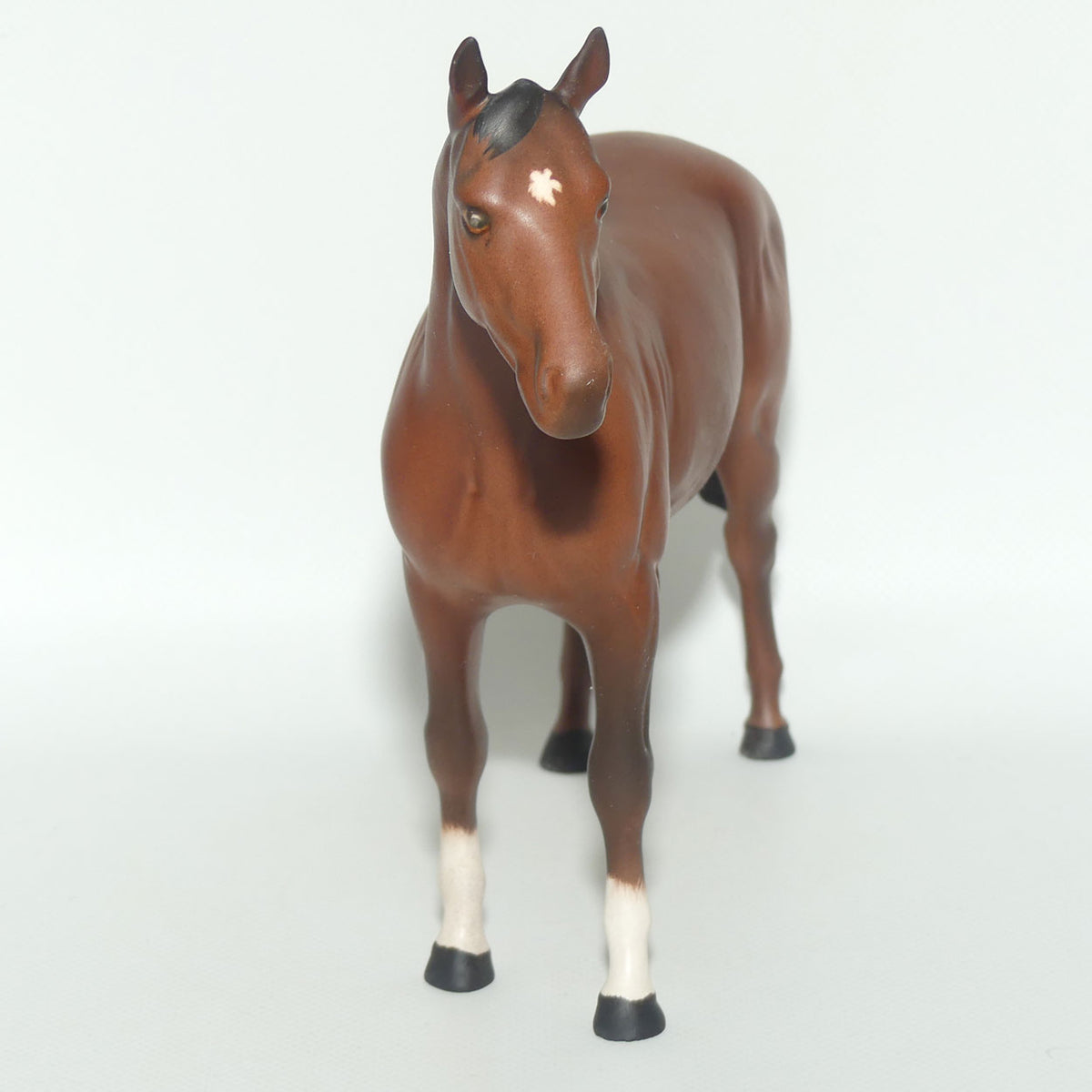 DA042 Royal Doulton Bois Roussel Race Horse | Brown | Matt