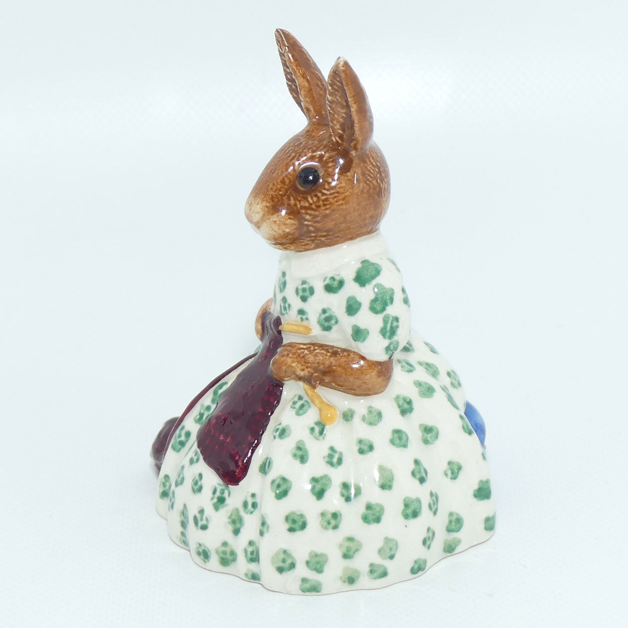 DB010 Royal Doulton Bunnykins Busy Needles | no box