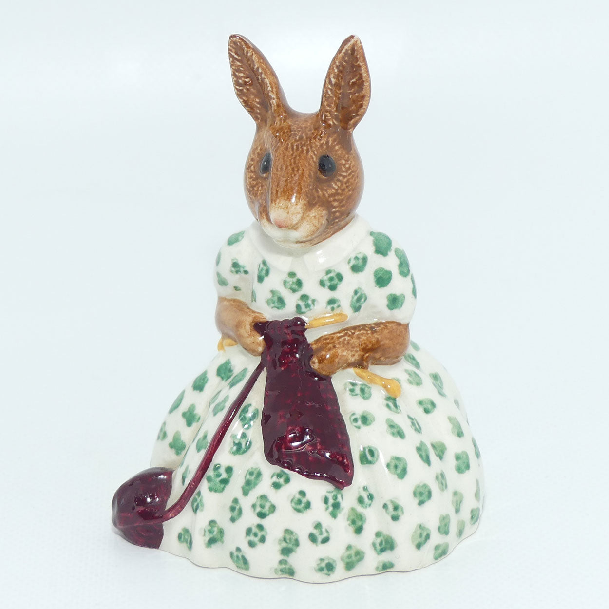 DB010 Royal Doulton Bunnykins Busy Needles | no box