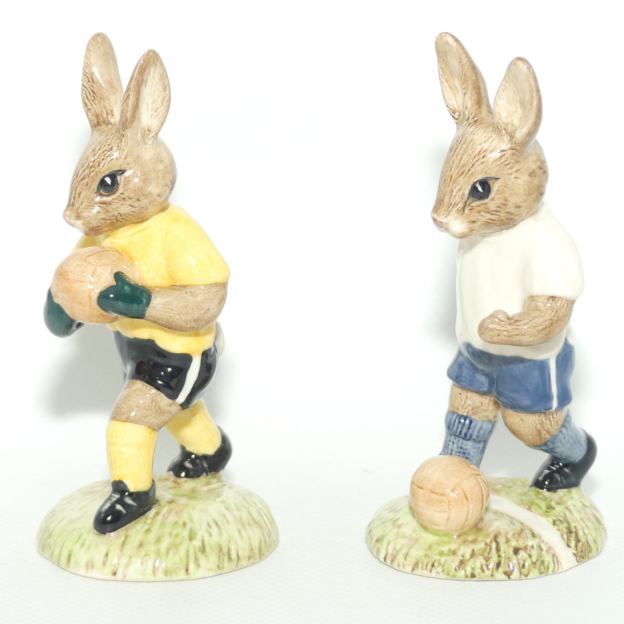 DB120-121 Royal Doulton Bunnykins Goalkeeper & Footballer set | Yellow/White