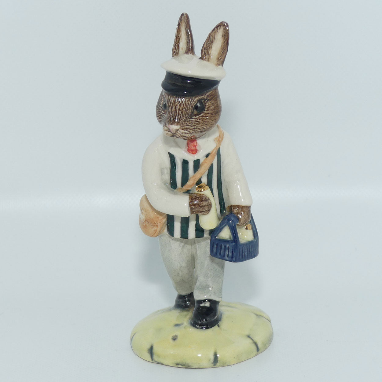 DB125 Royal Doulton Bunnykins Milkman | boxed