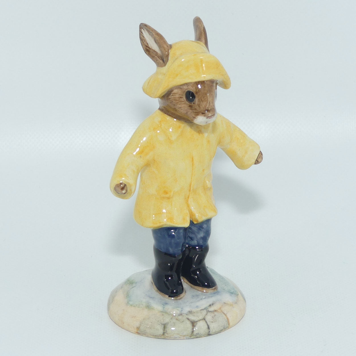 DB147 Royal Doulton Bunnykins Rainy Days | figure only