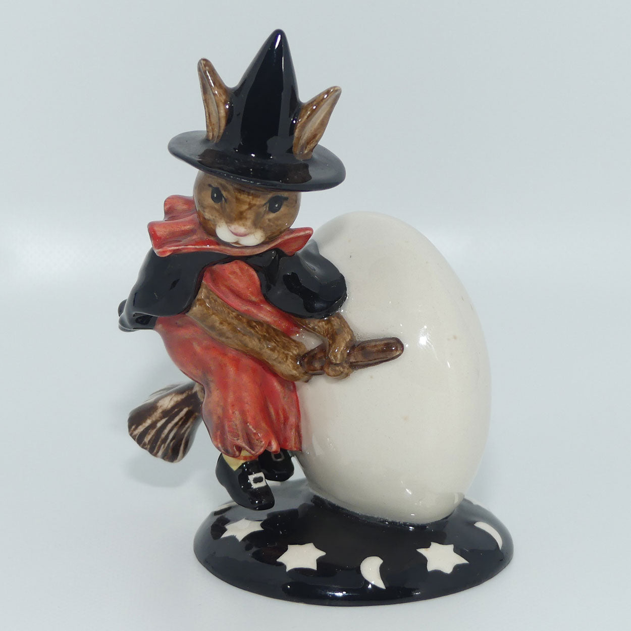DB162 Royal Doulton Bunnykins figurine Trick or Treat | Limited Edition