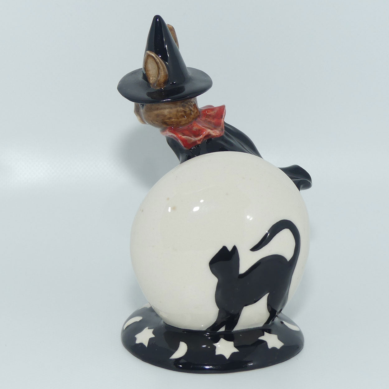 DB162 Royal Doulton Bunnykins figurine Trick or Treat | Limited Edition