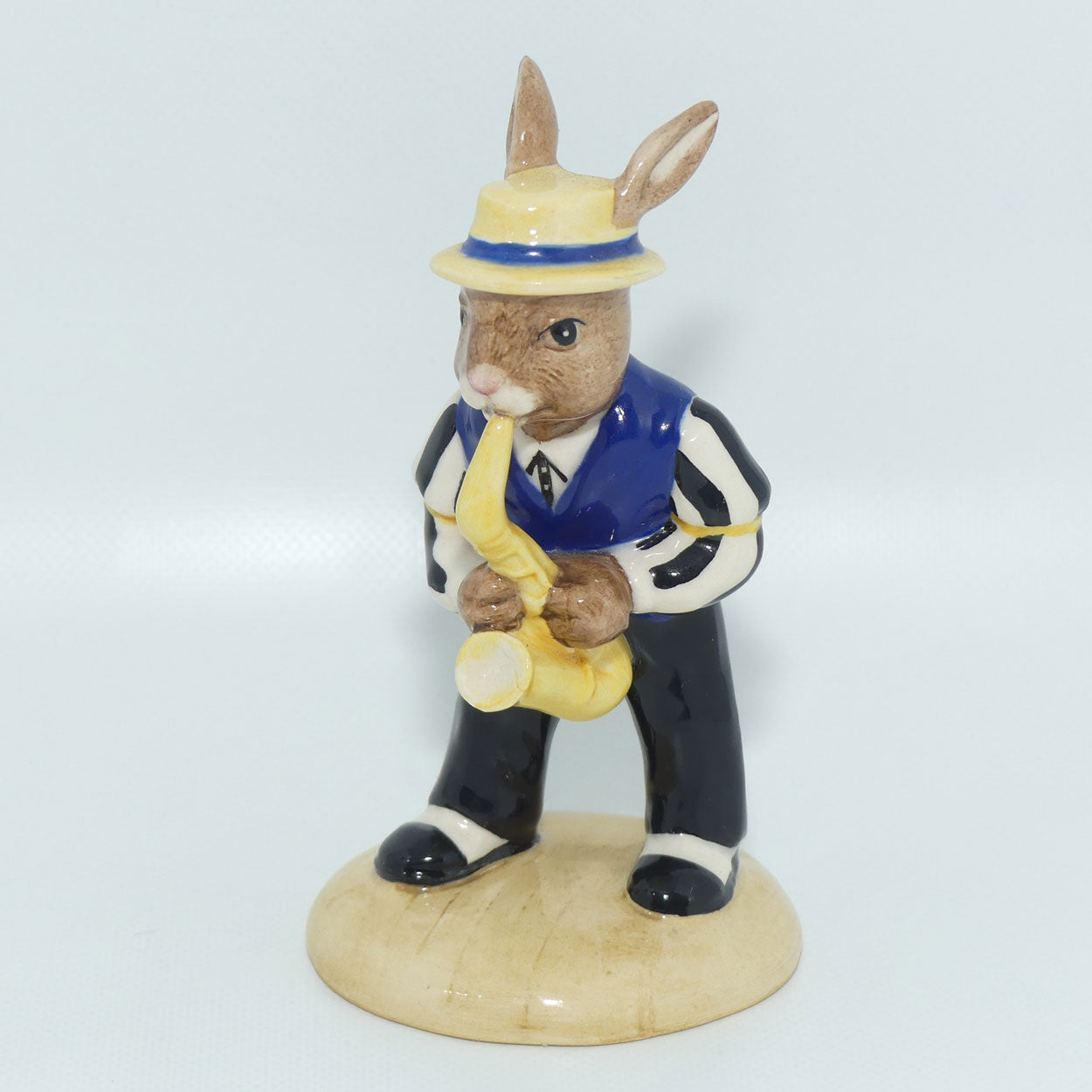 DB186 Royal Doulton Bunnykins Saxophone Player | LE482/2500 | figure only
